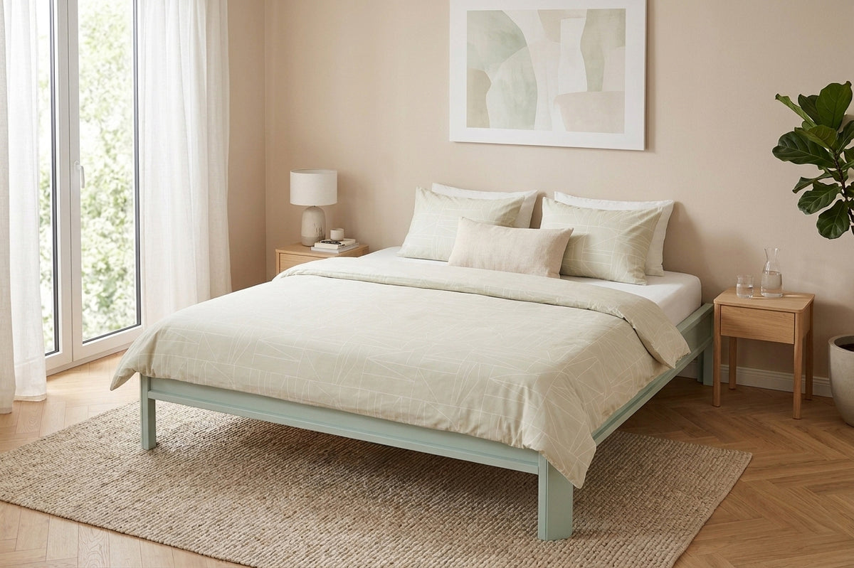 Metallbett ALIX 200x200 aus Aluminium – Bettgestell ohne Kopfteil - fresh mint