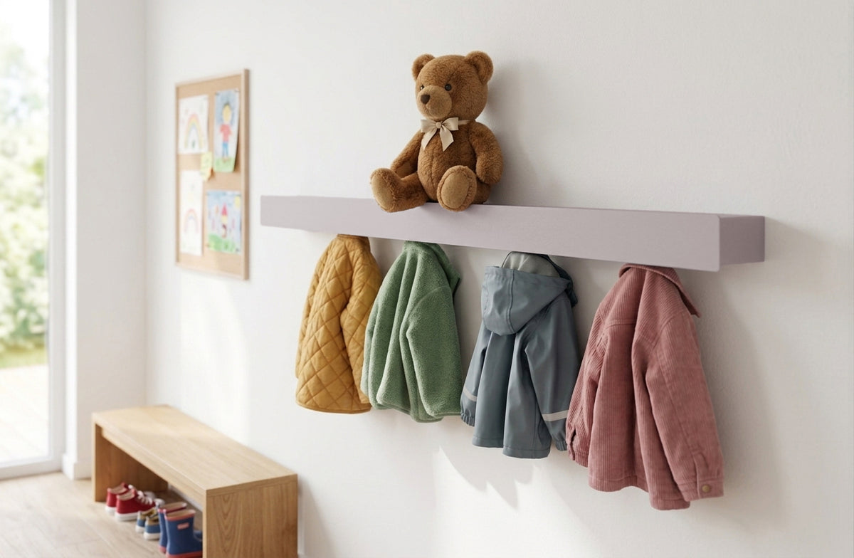 Schmales Wandboard mit versteckten Haken | Garderobe, Ablage & Schlüsselbrett ENNE 11er - soft lavender
