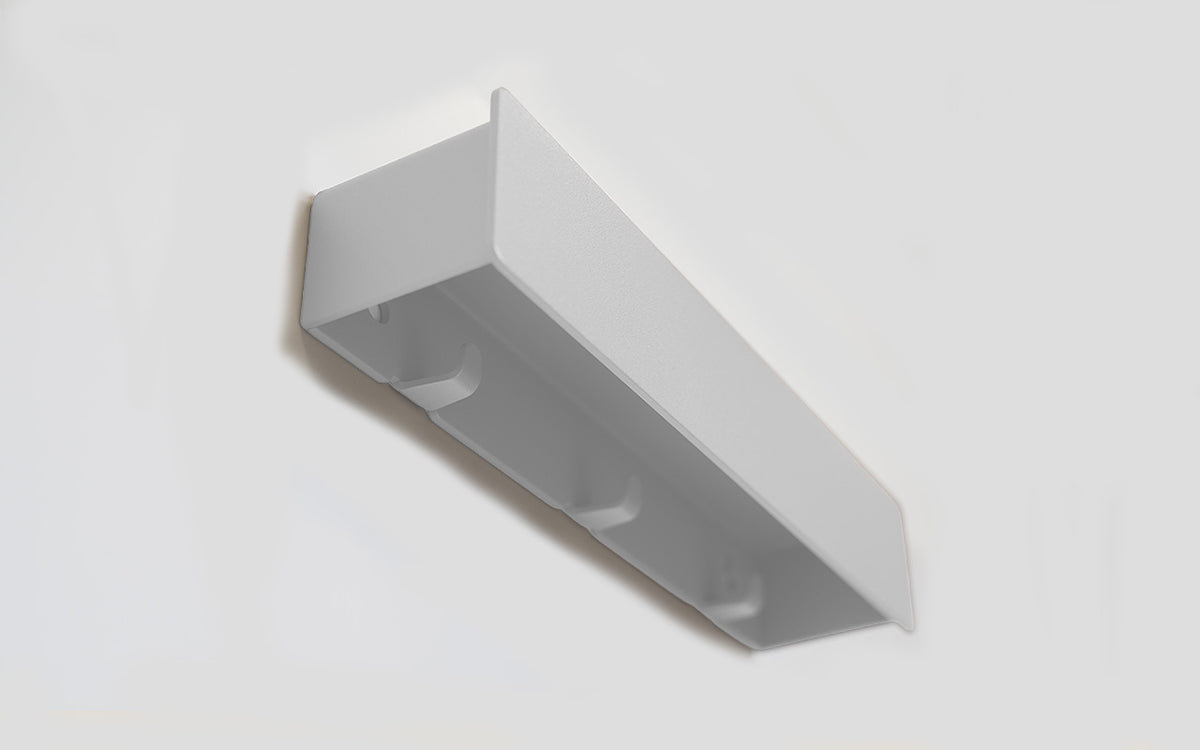 Schmales Wandboard mit versteckten Haken | Garderobe, Ablage & Schlüsselbrett ENNE 3er - snow white