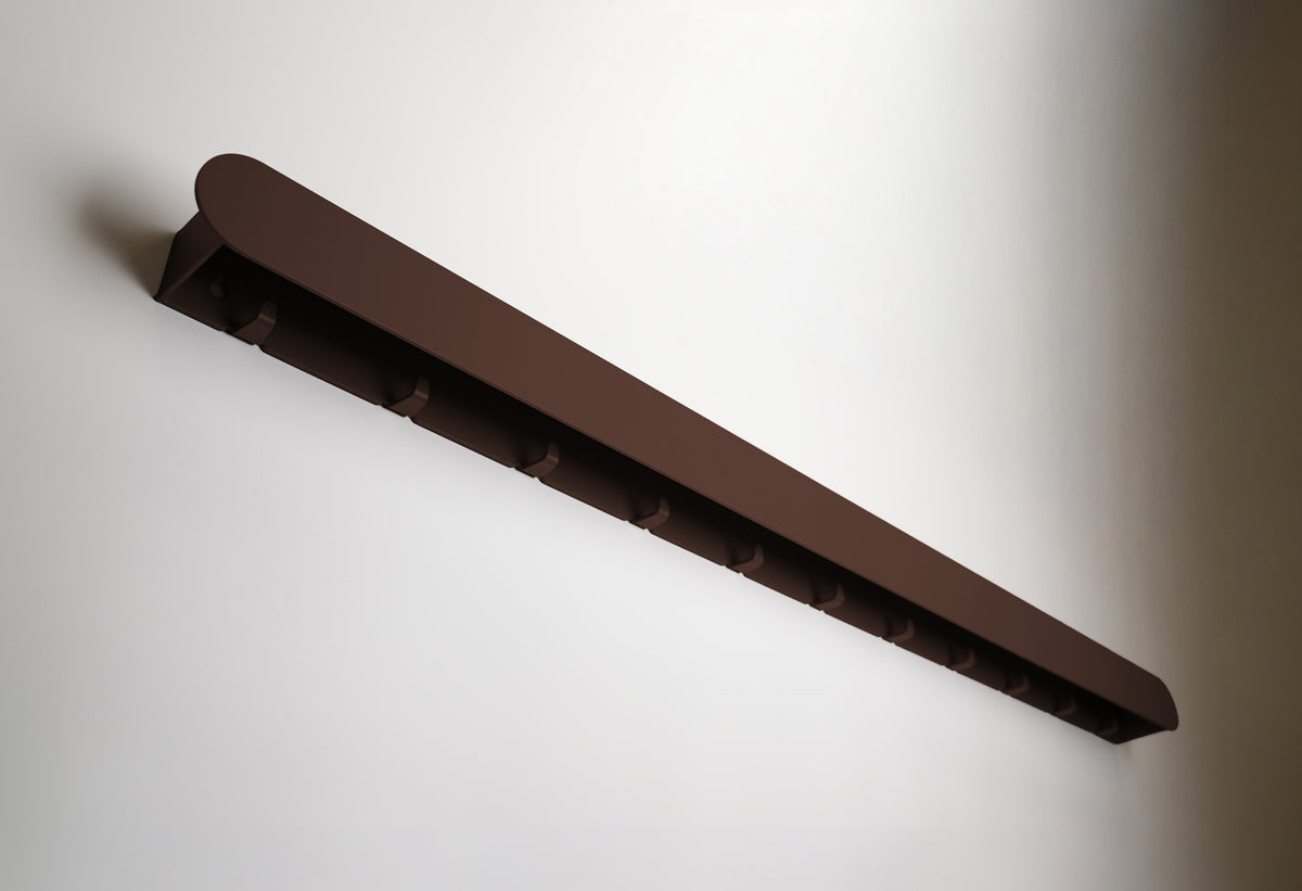 Schmales Wandboard mit versteckten Haken | Garderobe, Ablage & Schlüsselbrett ENNO 11er - dark chocolate