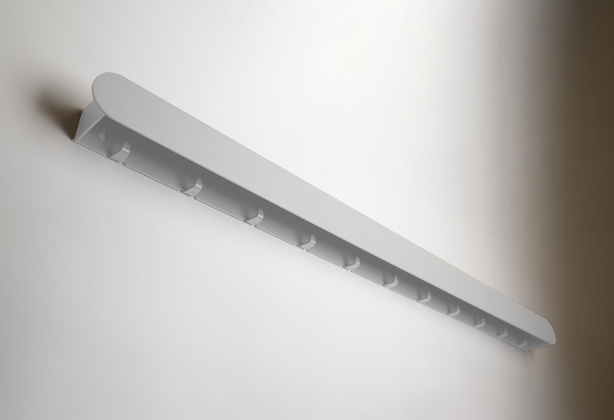 Schmales Wandboard mit versteckten Haken | Garderobe, Ablage & Schlüsselbrett ENNO 11er - snow white