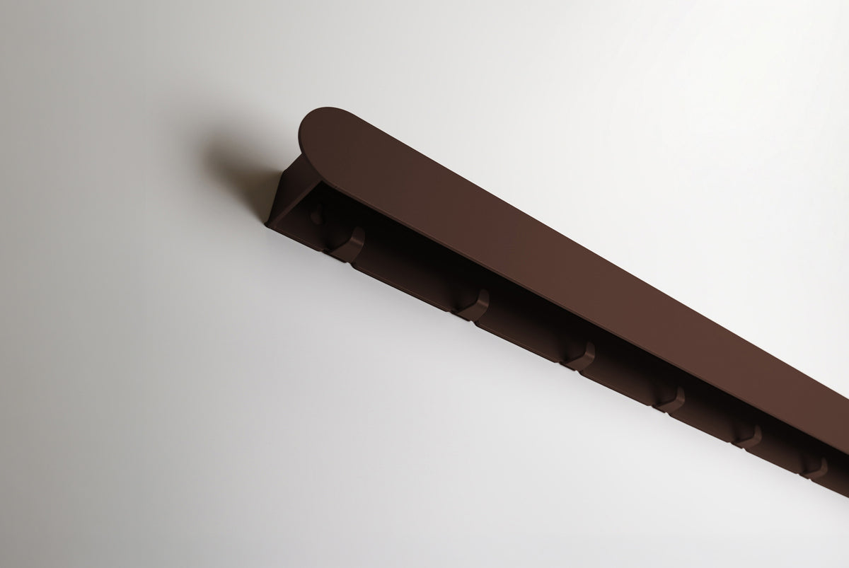 Schmales Wandboard mit versteckten Haken | Garderobe, Ablage & Schlüsselbrett ENNO 6er - dark chocolate