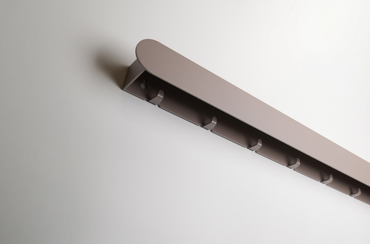 Schmales Wandboard mit versteckten Haken | Garderobe, Ablage & Schlüsselbrett ENNO 6er - soft lavender