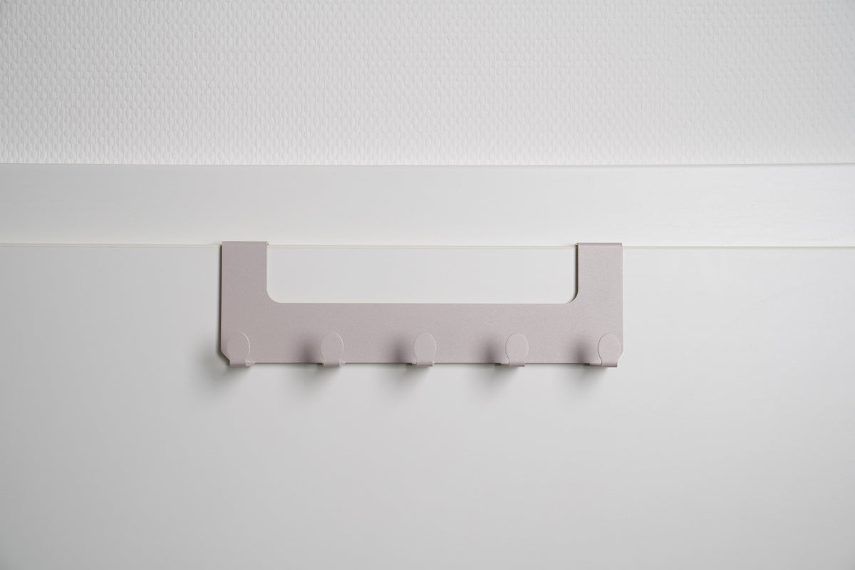 JOSH – Türgarderobe ohne Bohren | Türhakenleiste mit 5 Haken aus Stahl -  soft lavender